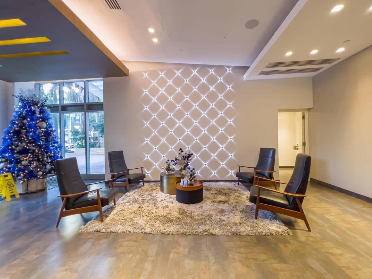 Palm Place Heart Of Miami With Parking Pool And Gym Eksteriør bilde